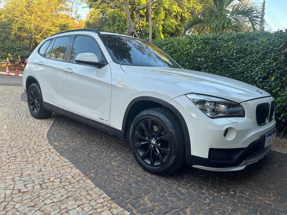 BMW X1 2.0 16V TURBO ACTIVEFLEX SDRIVE20I 4P AUTOMÁTICO